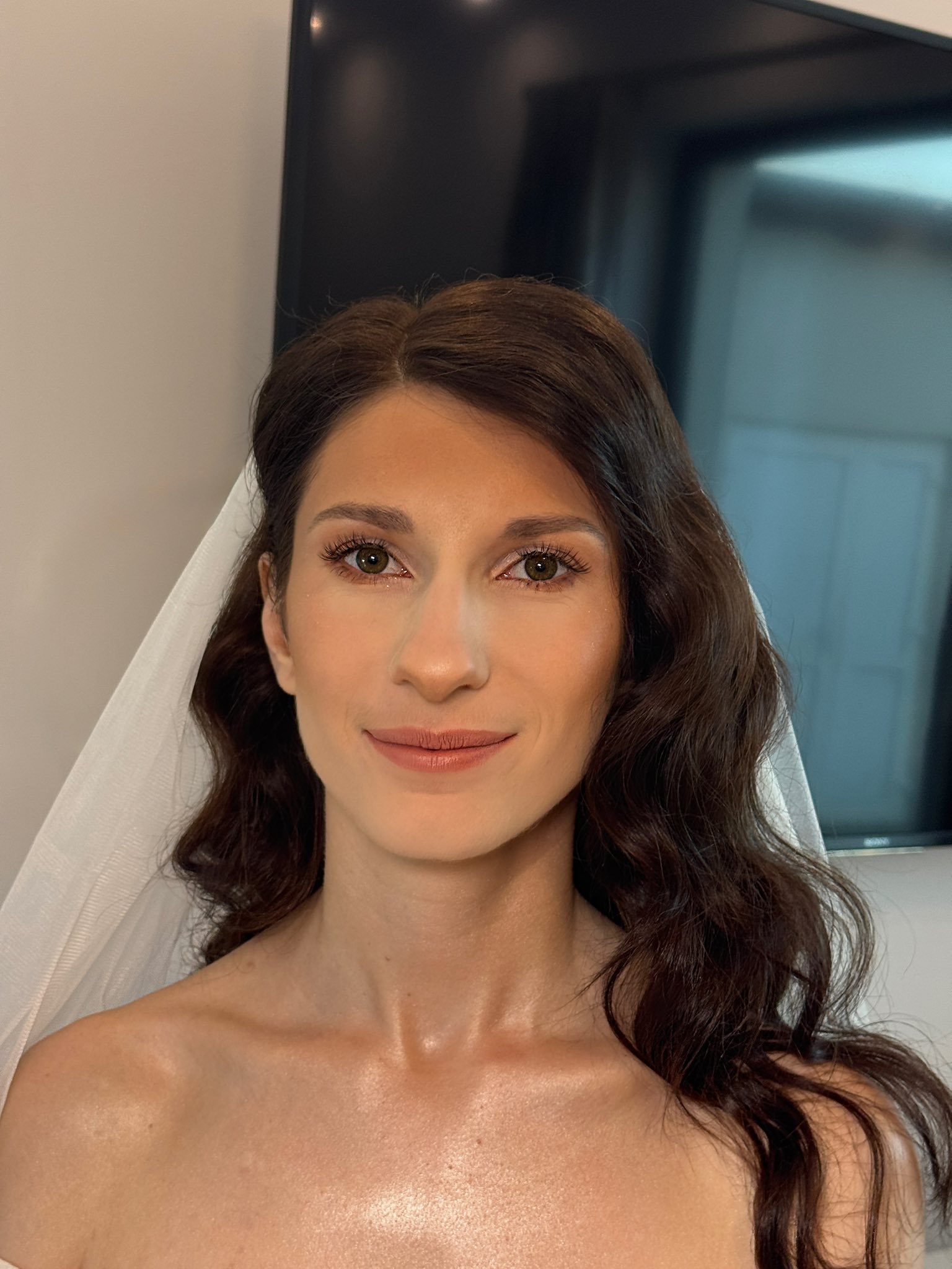 Machiaj mireasă Timișoara – de ce e important să îți rezervi locul din timp